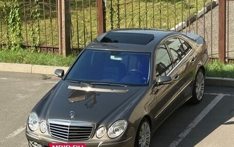 Mercedes-Benz E-Класс, 2008 год, 1 390 000 рублей, 5 фотография