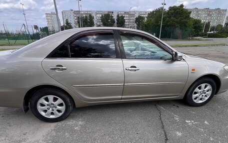 Toyota Camry V40, 2004 год, 650 000 рублей, 2 фотография