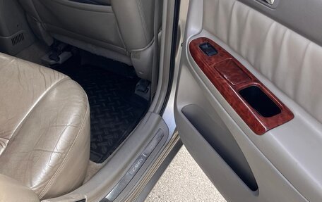 Toyota Camry V40, 2004 год, 650 000 рублей, 11 фотография