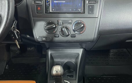 Nissan Tiida, 2012 год, 650 000 рублей, 14 фотография