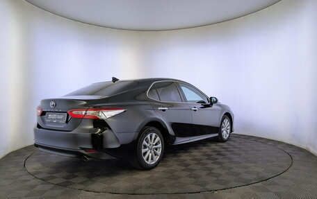 Toyota Camry, 2020 год, 2 860 000 рублей, 5 фотография