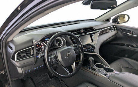 Toyota Camry, 2020 год, 2 860 000 рублей, 16 фотография