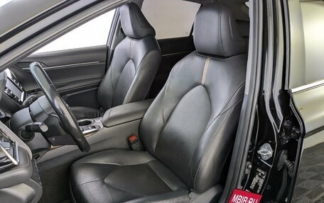 Toyota Camry, 2020 год, 2 860 000 рублей, 21 фотография