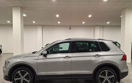Volkswagen Tiguan II, 2017 год, 2 030 000 рублей, 3 фотография