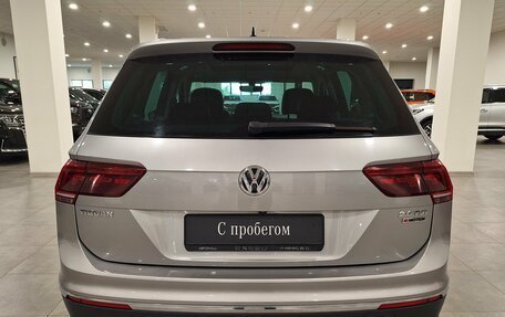 Volkswagen Tiguan II, 2017 год, 2 030 000 рублей, 6 фотография