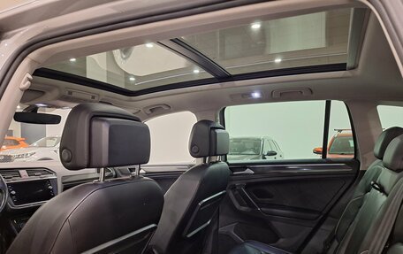 Volkswagen Tiguan II, 2017 год, 2 030 000 рублей, 17 фотография