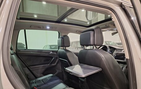 Volkswagen Tiguan II, 2017 год, 2 030 000 рублей, 15 фотография