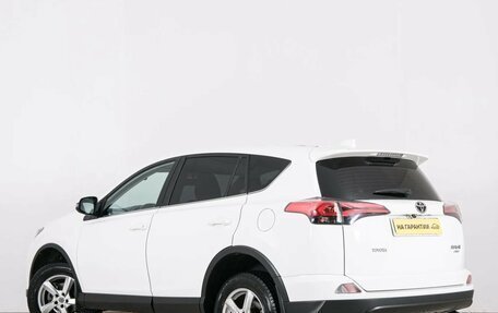 Toyota RAV4, 2017 год, 2 849 000 рублей, 5 фотография