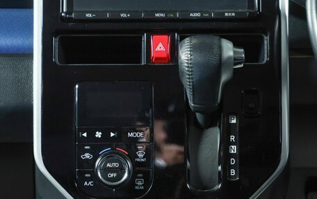 Toyota Roomy I, 2018 год, 1 199 000 рублей, 15 фотография