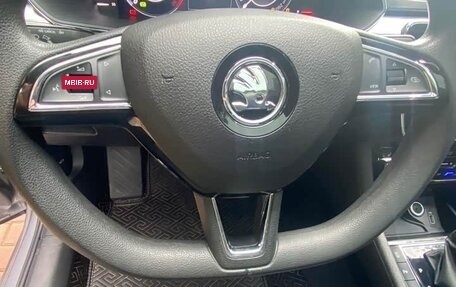 Skoda Superb III рестайлинг, 2023 год, 2 165 000 рублей, 12 фотография
