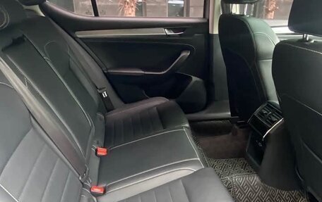 Skoda Superb III рестайлинг, 2023 год, 2 165 000 рублей, 24 фотография
