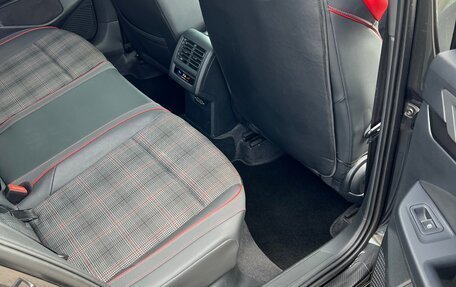 Volkswagen Golf GTI, 2021 год, 3 390 000 рублей, 18 фотография