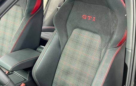 Volkswagen Golf GTI, 2021 год, 3 390 000 рублей, 14 фотография