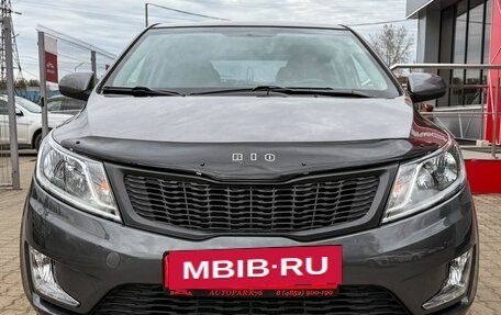 KIA Rio III рестайлинг, 2013 год, 819 000 рублей, 2 фотография