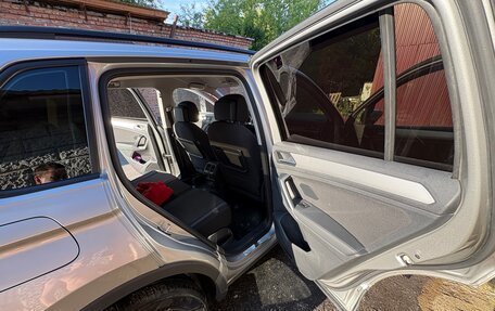 Volkswagen Tiguan II, 2020 год, 2 340 000 рублей, 5 фотография