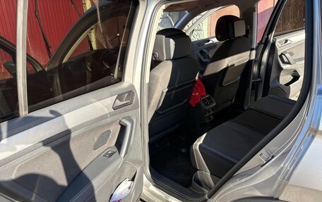 Volkswagen Tiguan II, 2020 год, 2 340 000 рублей, 8 фотография