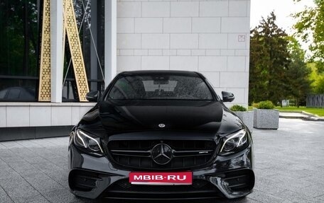 Mercedes-Benz E-Класс AMG, 2017 год, 3 890 000 рублей, 1 фотография