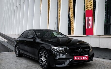 Mercedes-Benz E-Класс AMG, 2017 год, 3 890 000 рублей, 11 фотография