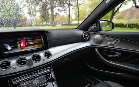 Mercedes-Benz E-Класс AMG, 2017 год, 3 890 000 рублей, 20 фотография