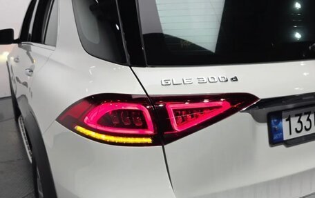 Mercedes-Benz GLE, 2023 год, 8 070 000 рублей, 39 фотография