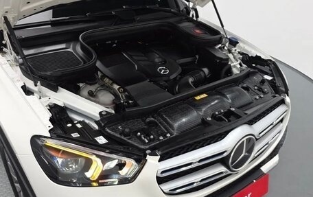 Mercedes-Benz GLE, 2023 год, 8 070 000 рублей, 38 фотография