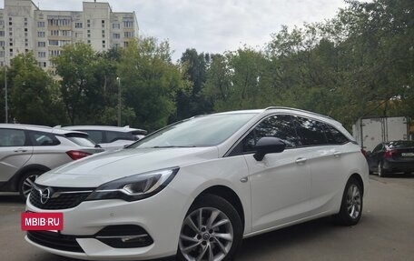 Opel Astra K, 2021 год, 1 450 000 рублей, 4 фотография
