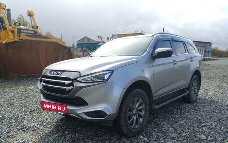 Isuzu MU-X, 2021 год, 4 405 000 рублей, 1 фотография