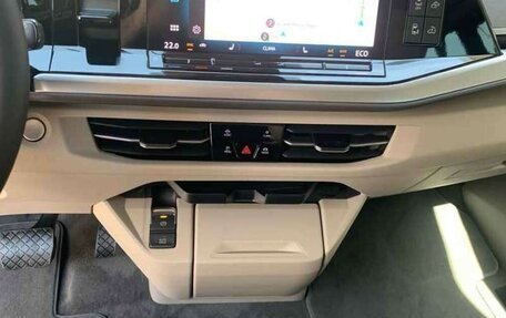Volkswagen California, 2026 год, 8 880 000 рублей, 12 фотография