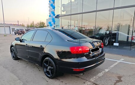 Volkswagen Jetta VI, 2013 год, 1 240 000 рублей, 10 фотография