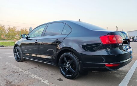 Volkswagen Jetta VI, 2013 год, 1 240 000 рублей, 9 фотография