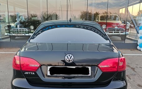 Volkswagen Jetta VI, 2013 год, 1 240 000 рублей, 14 фотография