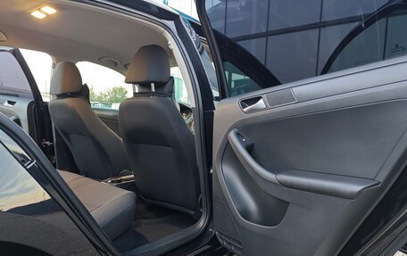Volkswagen Jetta VI, 2013 год, 1 240 000 рублей, 16 фотография