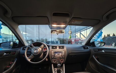 Volkswagen Jetta VI, 2013 год, 1 240 000 рублей, 22 фотография