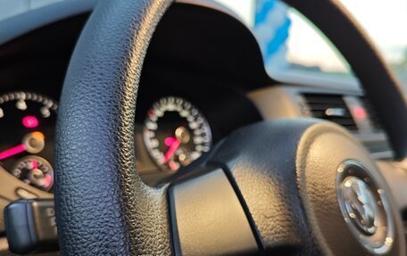 Volkswagen Jetta VI, 2013 год, 1 240 000 рублей, 33 фотография