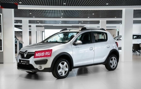 Renault Sandero II рестайлинг, 2018 год, 980 000 рублей, 1 фотография