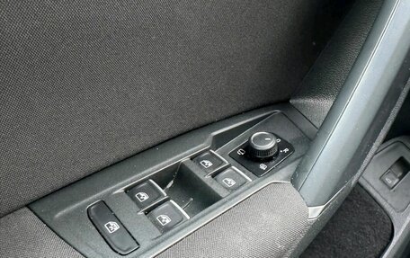 Volkswagen Tiguan II, 2018 год, 2 200 000 рублей, 20 фотография