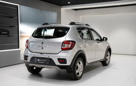 Renault Sandero II рестайлинг, 2018 год, 980 000 рублей, 5 фотография