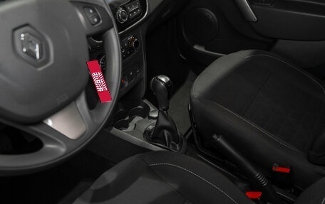 Renault Sandero II рестайлинг, 2018 год, 980 000 рублей, 18 фотография
