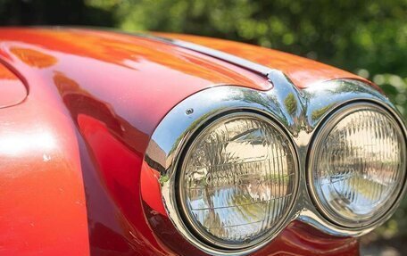 Chevrolet Corvette C1, 1960 год, 7 390 000 рублей, 12 фотография