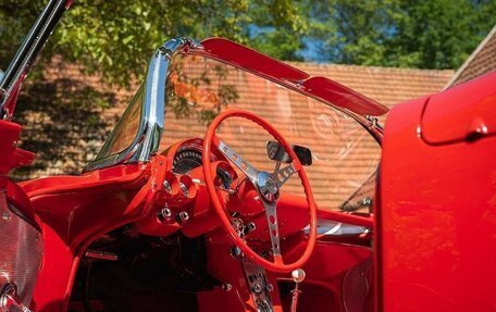 Chevrolet Corvette C1, 1960 год, 7 390 000 рублей, 21 фотография