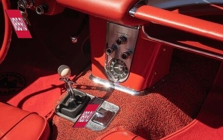 Chevrolet Corvette C1, 1960 год, 7 390 000 рублей, 32 фотография