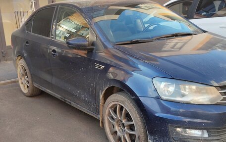 Volkswagen Polo VI (EU Market), 2016 год, 1 050 000 рублей, 3 фотография