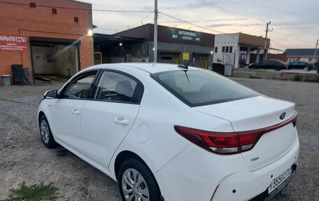 KIA Rio IV, 2021 год, 1 280 000 рублей, 3 фотография