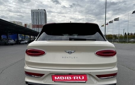 Bentley Bentayga I, 2021 год, 22 200 000 рублей, 9 фотография