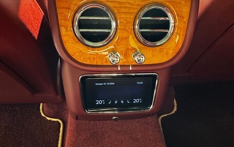 Bentley Bentayga I, 2021 год, 22 200 000 рублей, 17 фотография