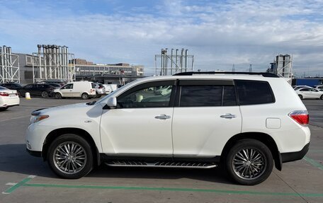 Toyota Highlander III, 2013 год, 2 900 000 рублей, 4 фотография