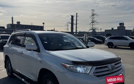 Toyota Highlander III, 2013 год, 2 900 000 рублей, 14 фотография