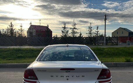 Dodge Stratus II, 2002 год, 280 000 рублей, 28 фотография