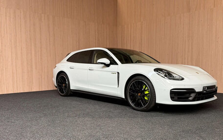 Porsche Panamera II рестайлинг, 2023 год, 12 500 000 рублей, 1 фотография