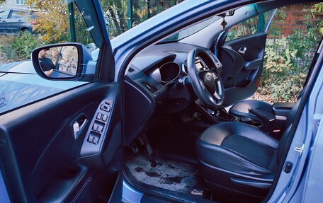 Hyundai ix35 I рестайлинг, 2013 год, 1 000 000 рублей, 9 фотография